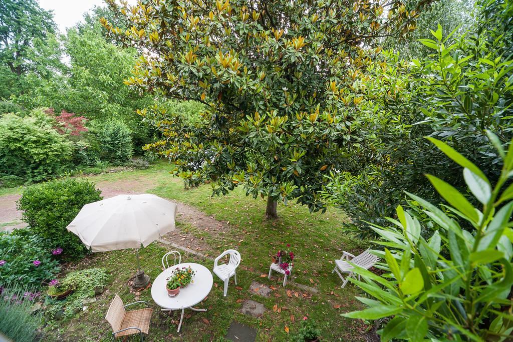 Malgesso B&B Bosco Fiorito المظهر الخارجي الصورة