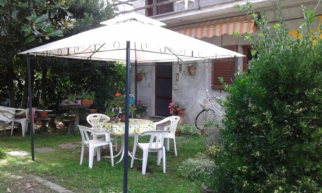 Malgesso B&B Bosco Fiorito المظهر الخارجي الصورة